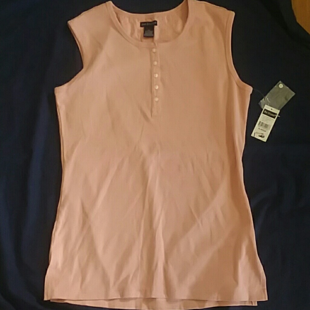 Sleeveless NWT Bay Studio light pink size XL top